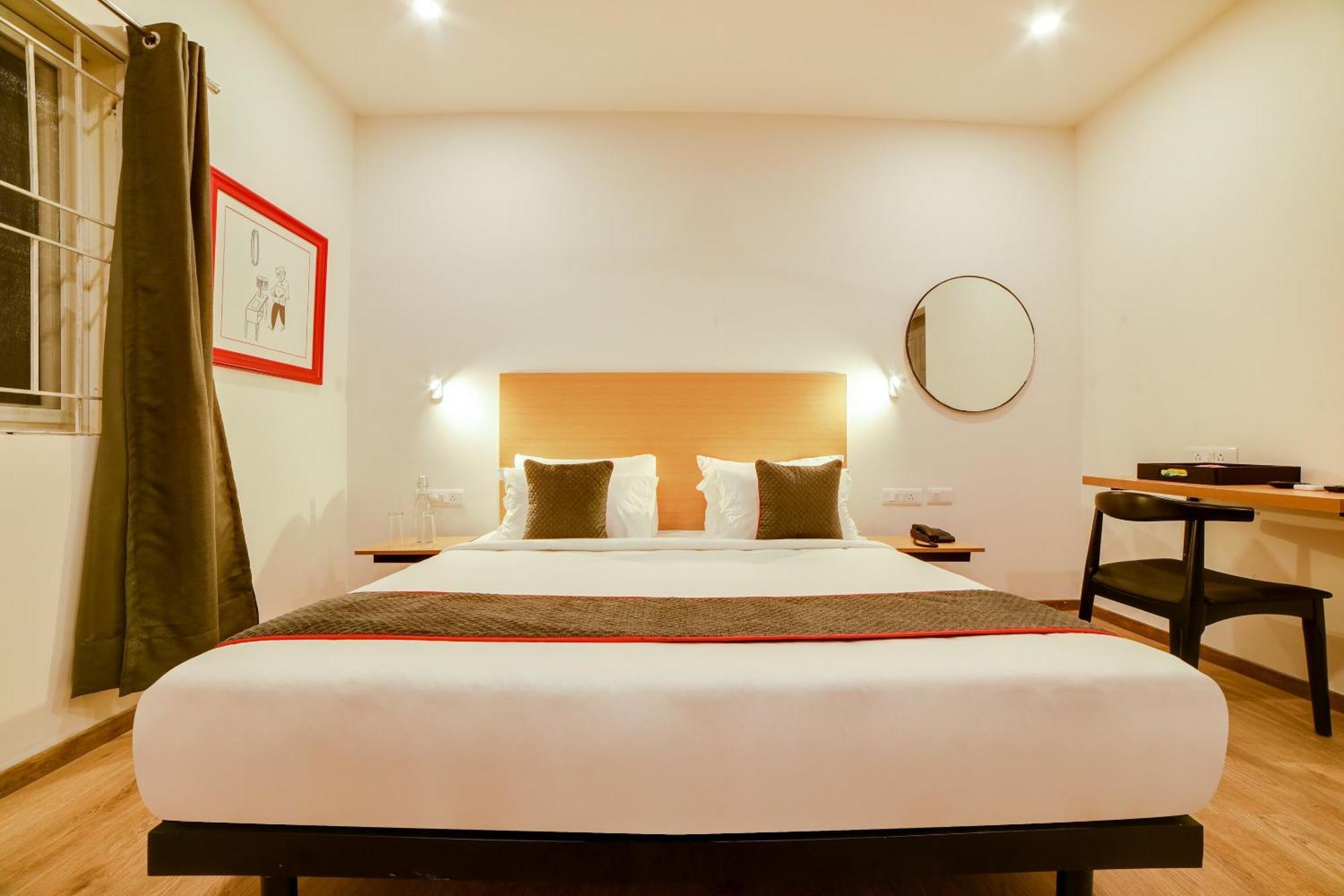 העיר בנגלור Super Townhouse Hosur Main Road Bommanahalli Near Gopalan Innovation Mall מראה חיצוני תמונה